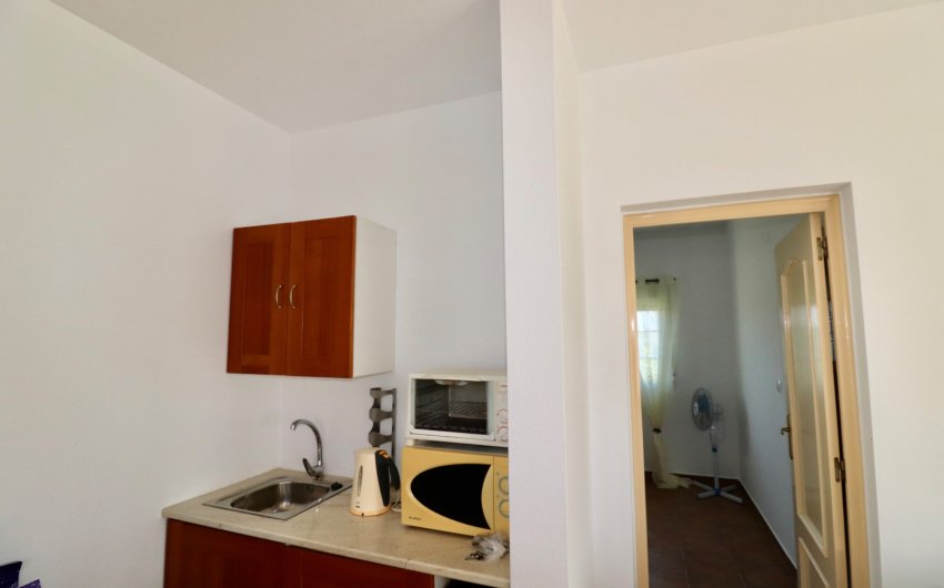 Resale - Country House -
Catral