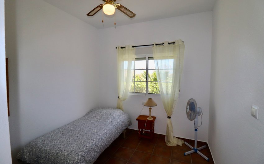 Resale - Country House -
Catral