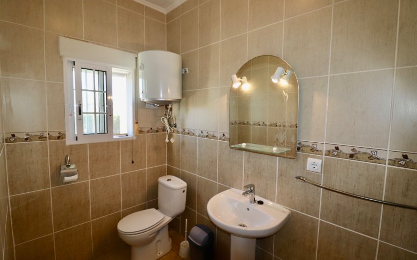 Resale - Country House -
Catral