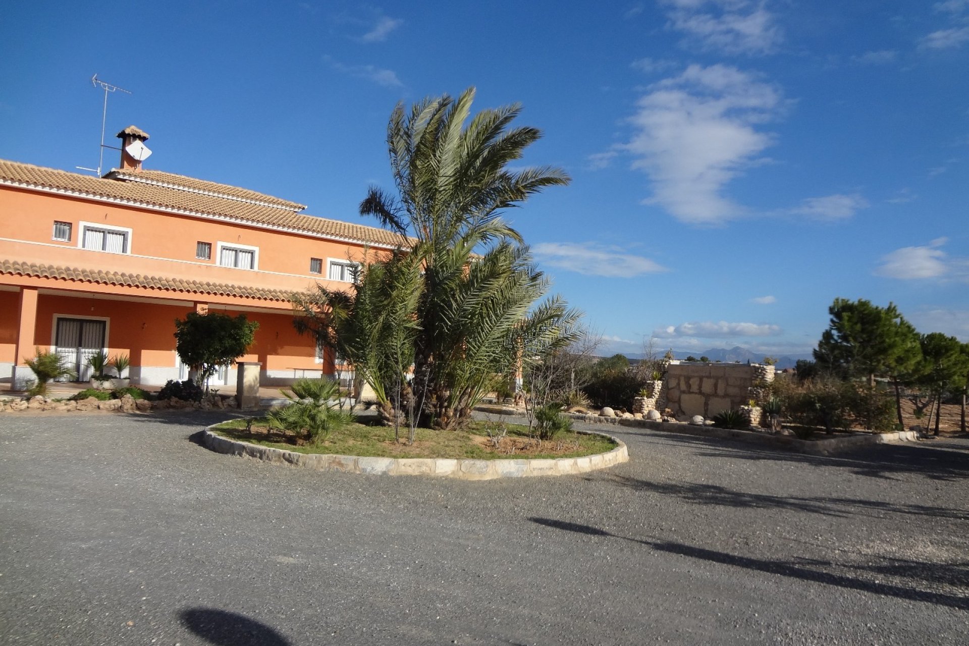 Resale - Country House -
El Altet
