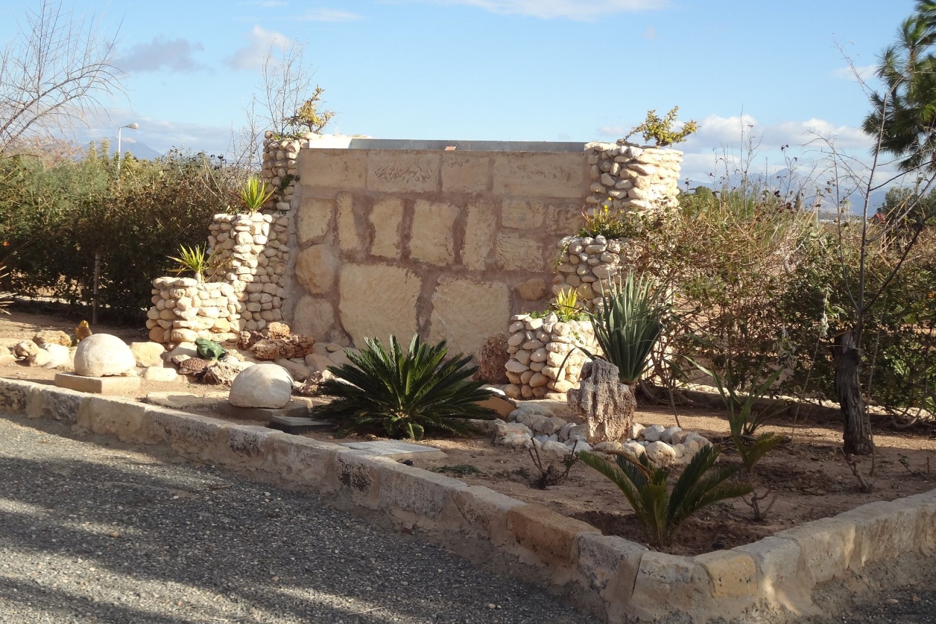 Resale - Country House -
El Altet