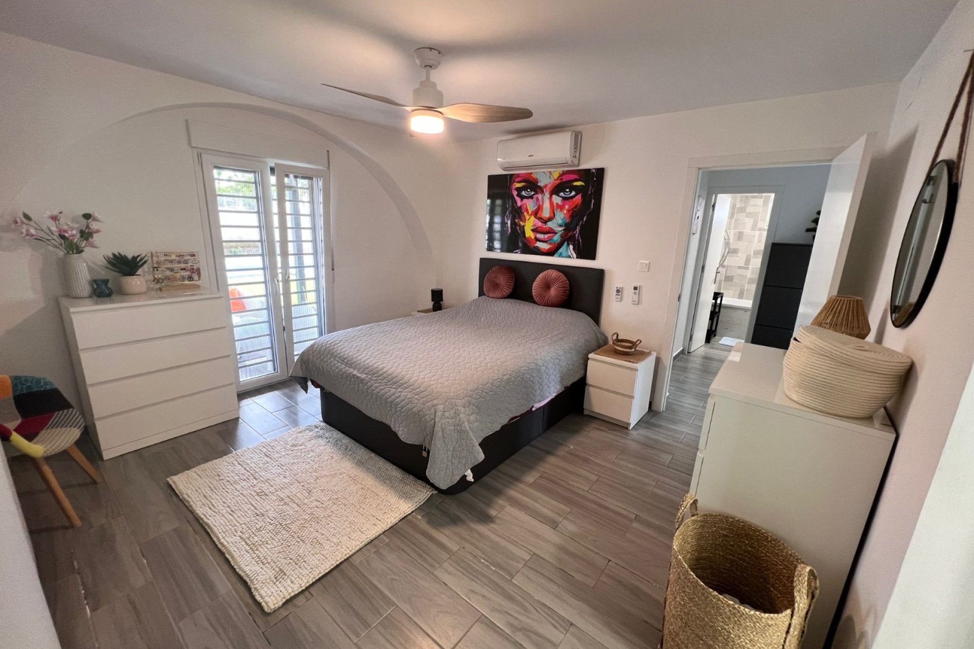 Resale - Country House -
Elche - La Marina