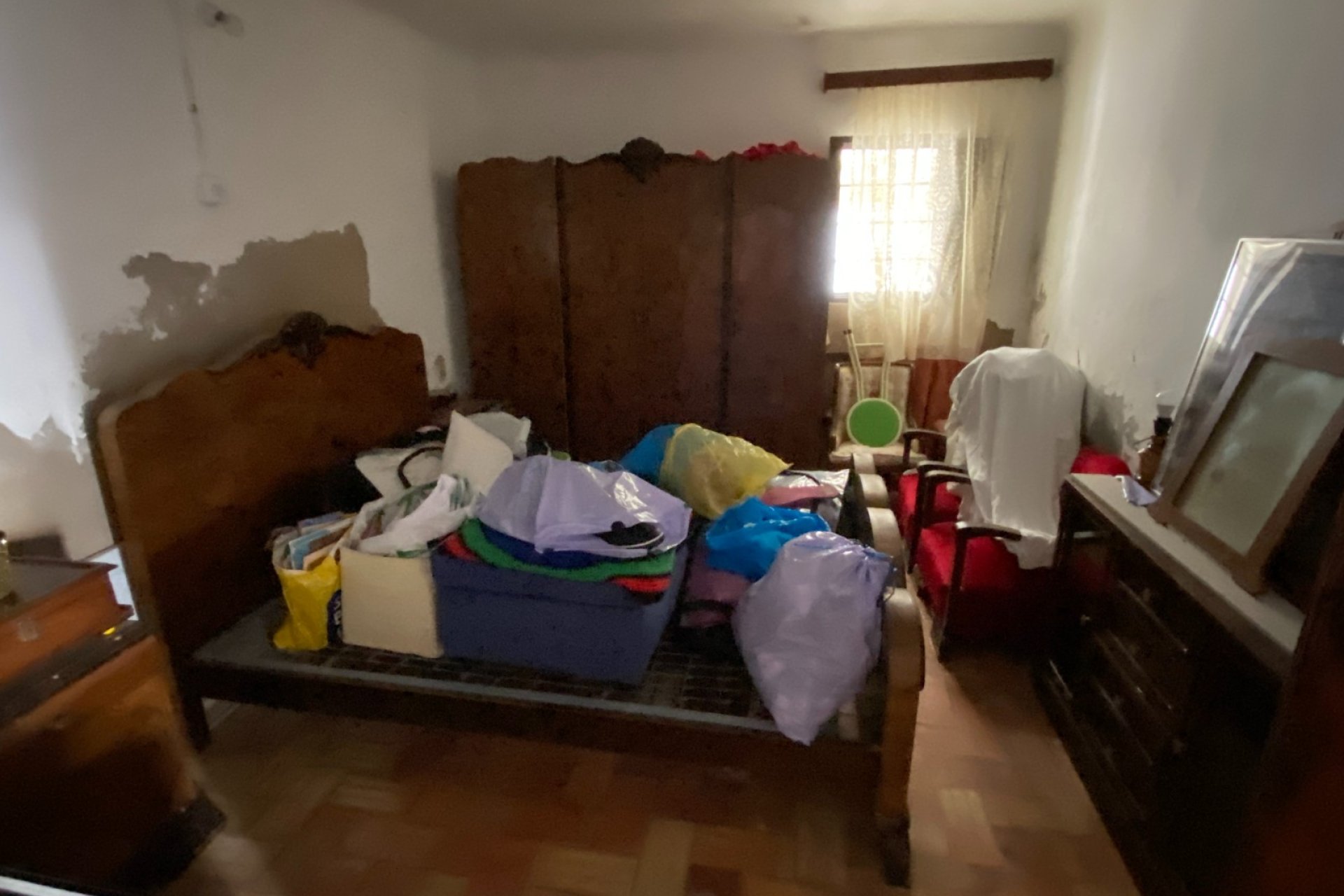 Resale - Country House -
Elda