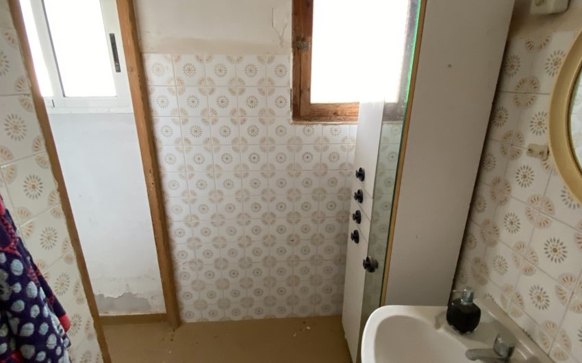 Resale - Country House -
Elda