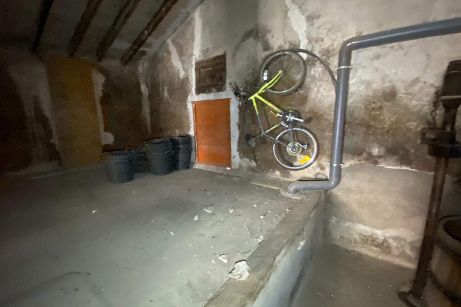 Resale - Country House -
Elda