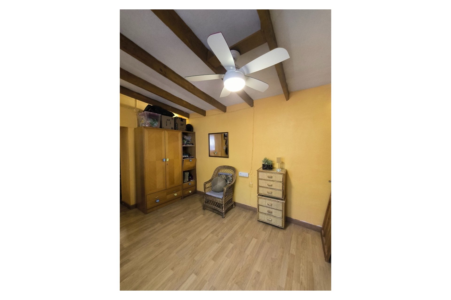 Resale - Country House -
Fortuna - Inland