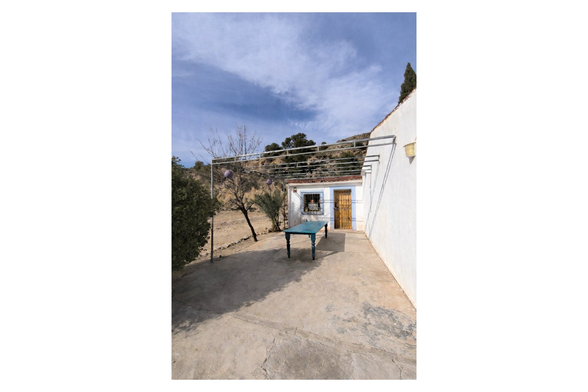 Resale - Country House -
Fortuna - Inland