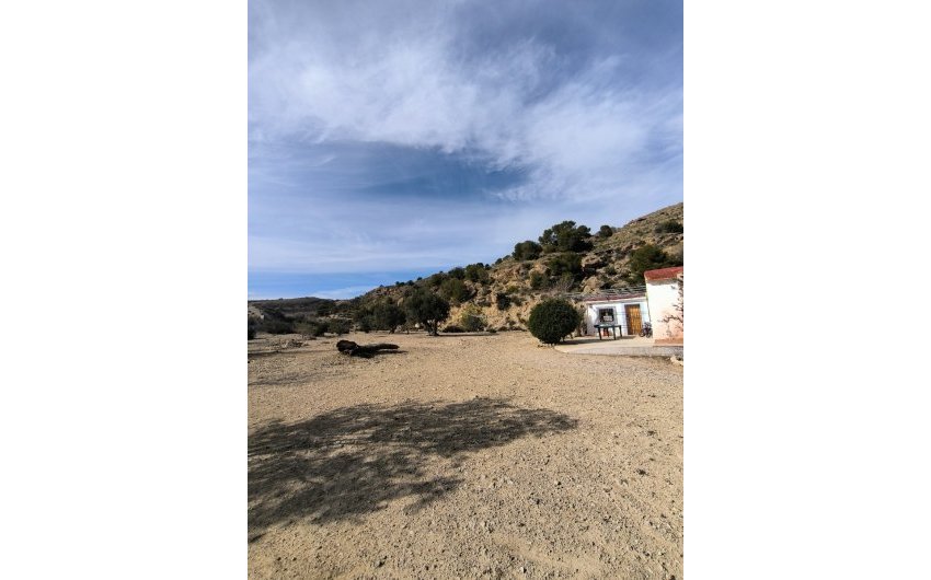 Resale - Country House -
Fortuna - Inland