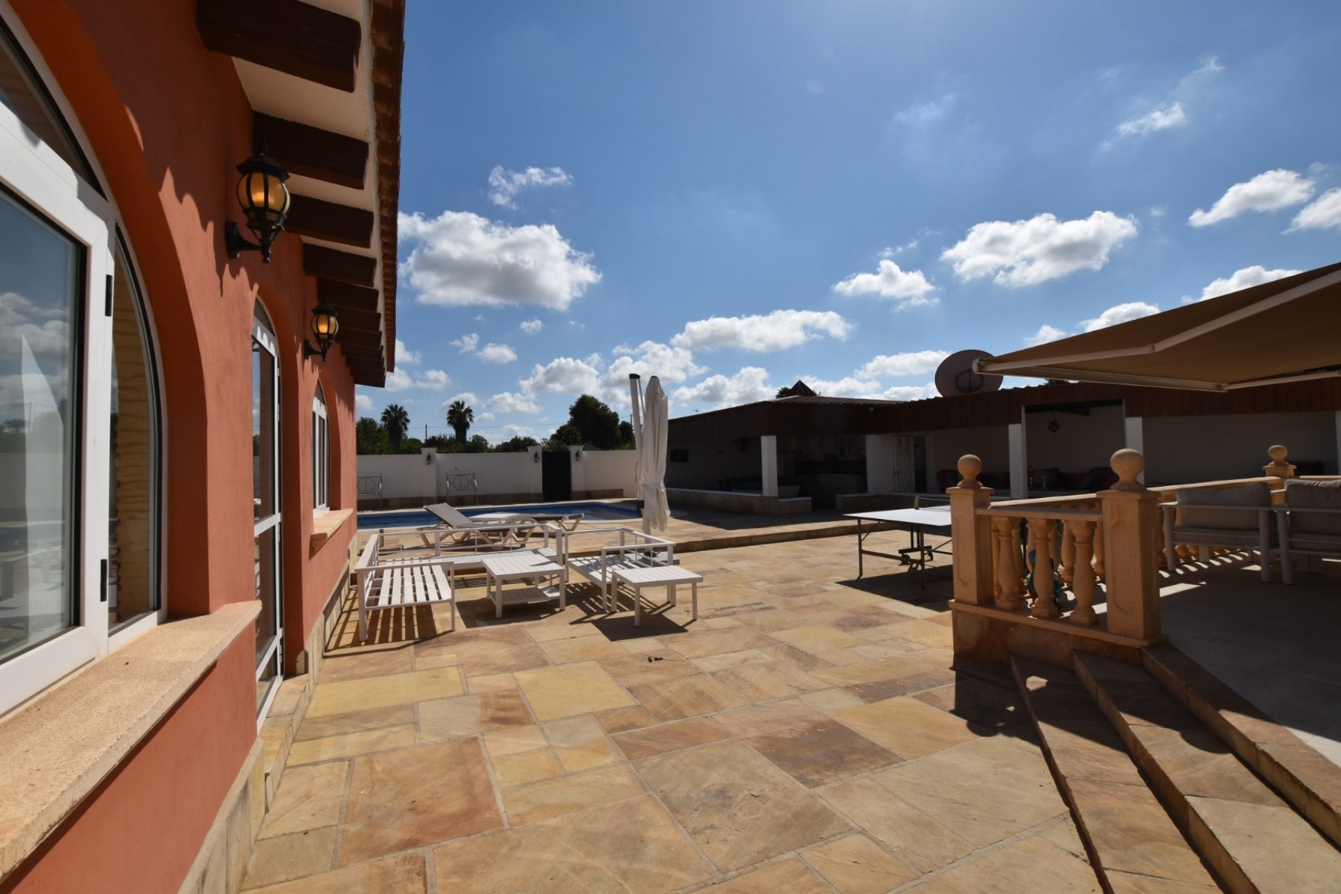 Resale - Country House -
Heredades - Costa Blanca