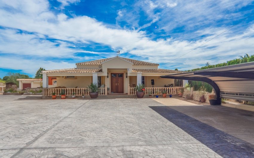 Resale - Country House -
Heredades - Heradades