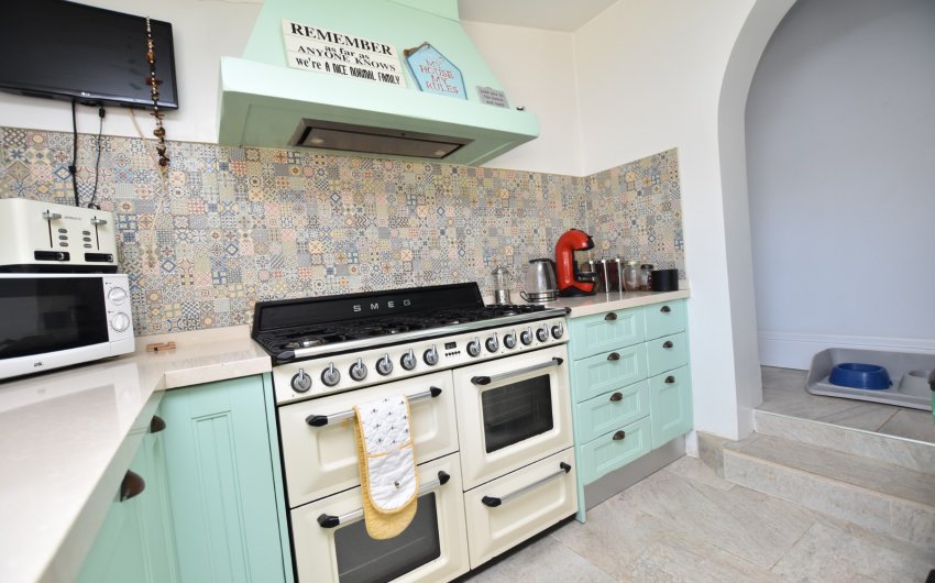 Resale - Country House -
Heredades - Heradades