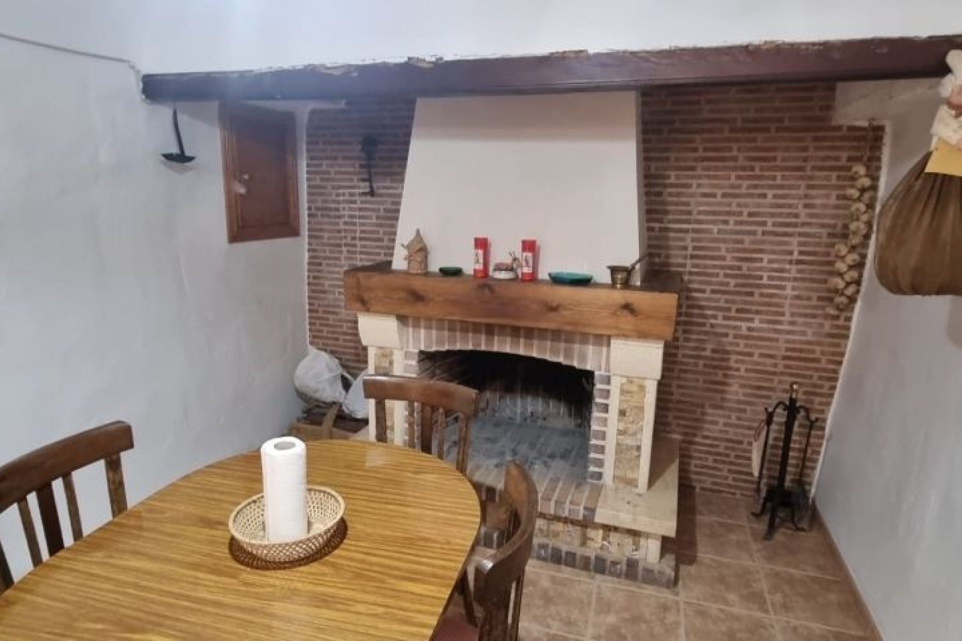 Resale - Country House -
Hondón de las Nieves - Inland