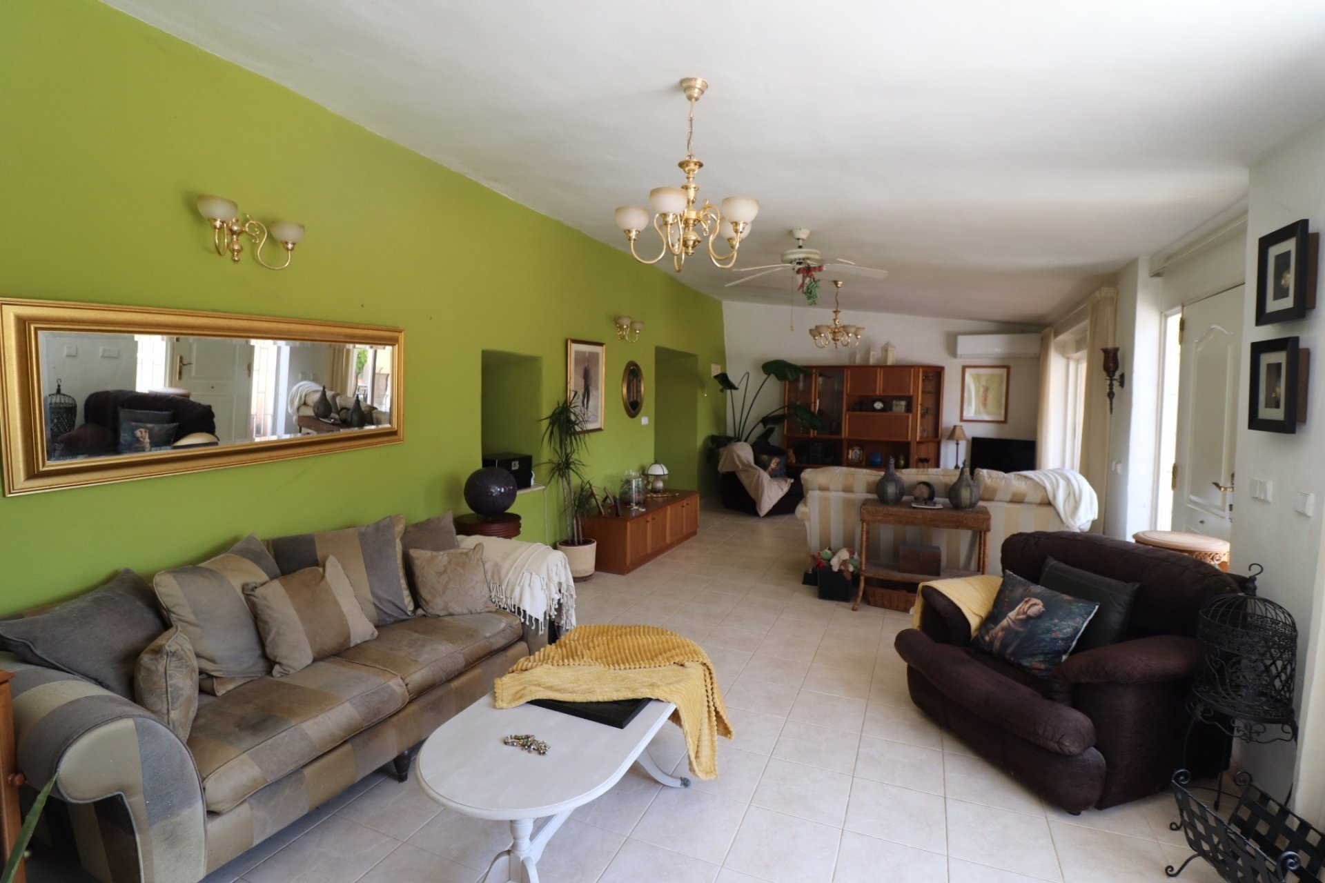Resale - Country House -
Hondón de las Nieves - LA CANALOSA