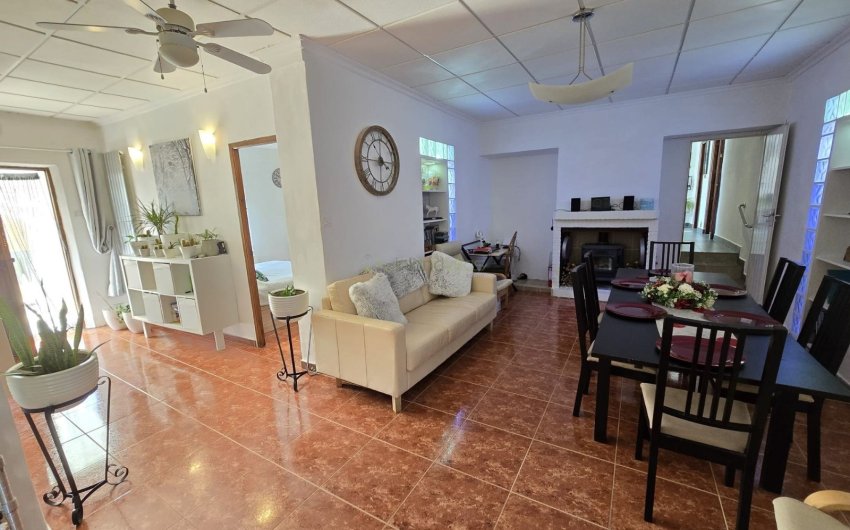 Resale - Country House -
La Zarza