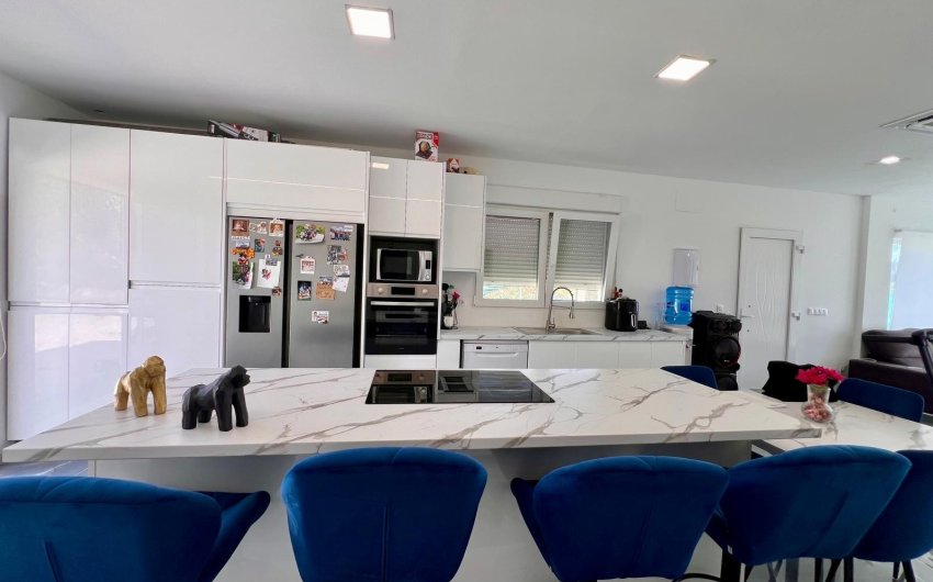 Resale - Country House -
Monóvar/Monóver - Inland