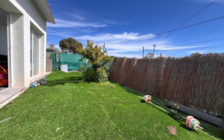 Resale - Country House -
Monóvar/Monóver - Inland