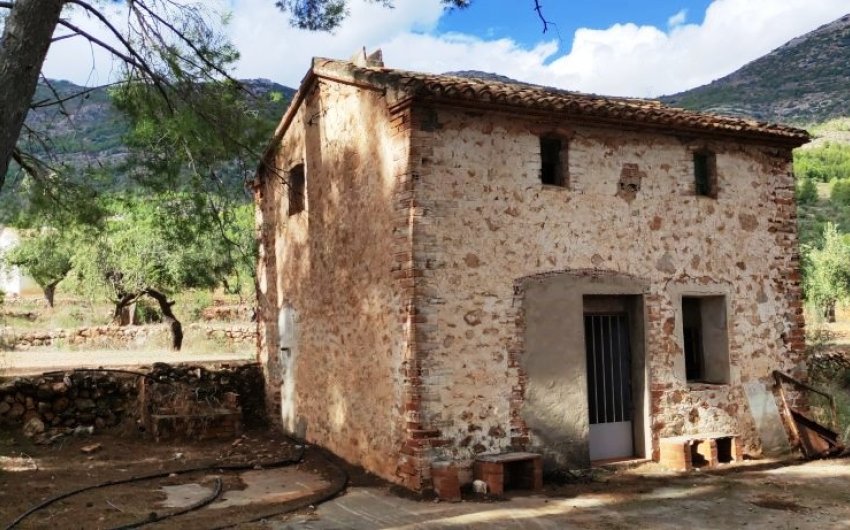 Resale - Country House -
Muro de Alcoy