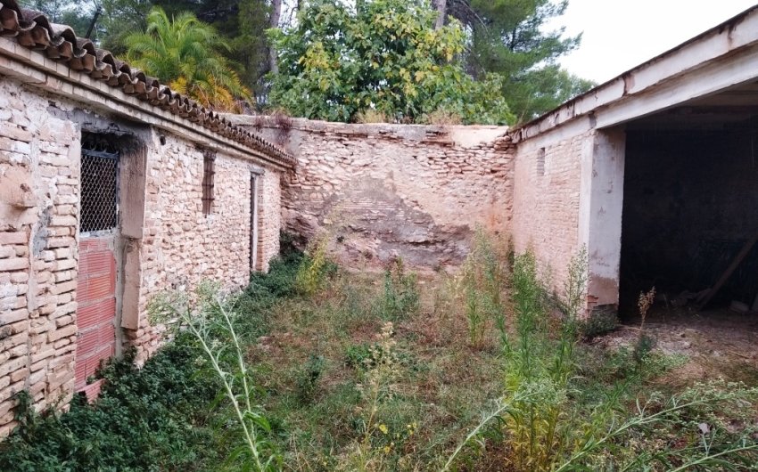 Resale - Country House -
Ontinyent