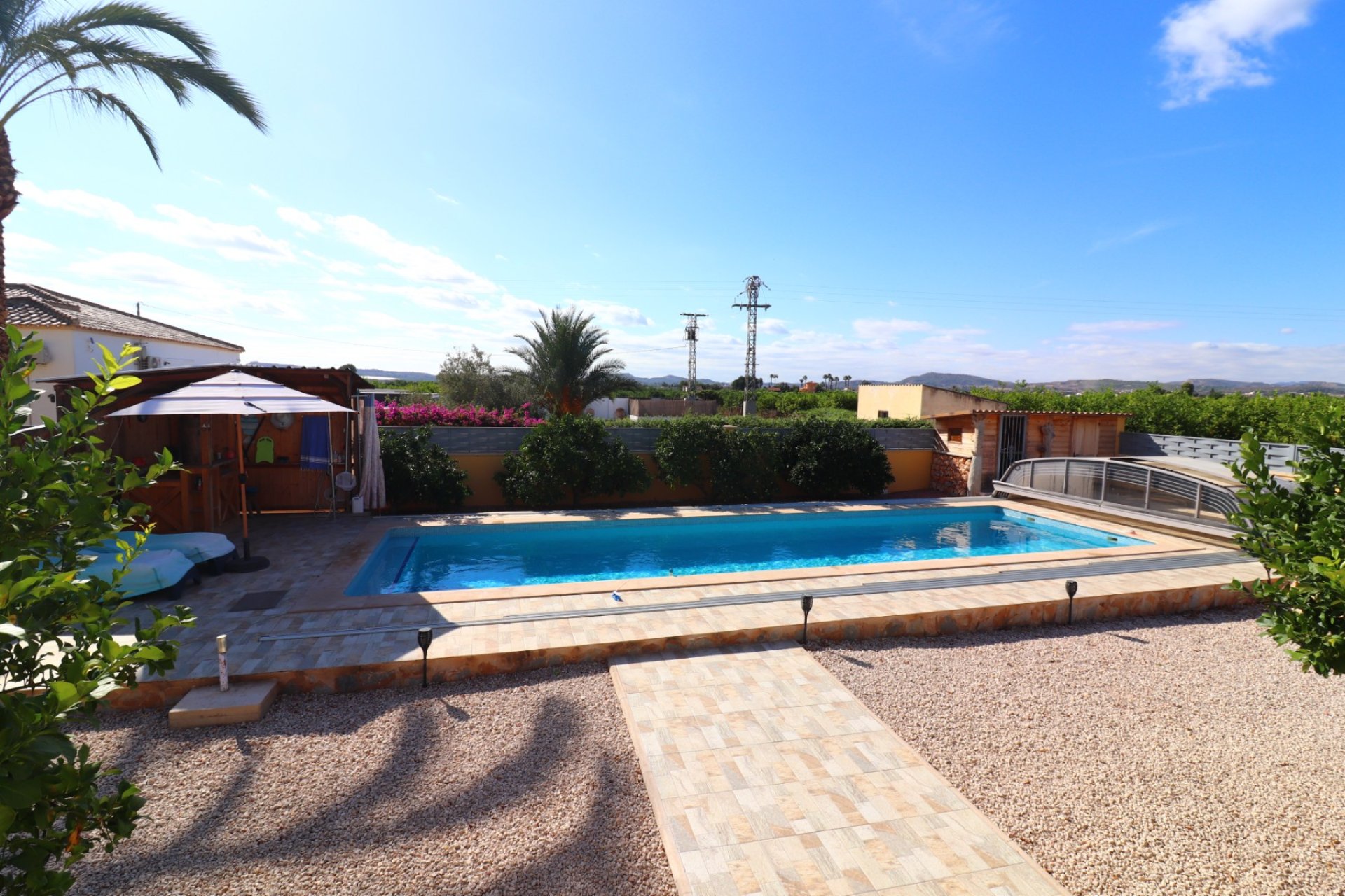 Resale - Country House -
Orihuela - La Campaneta