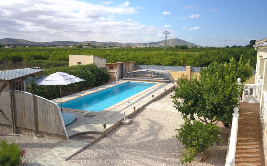 Resale - Country House -
Orihuela - La Campaneta