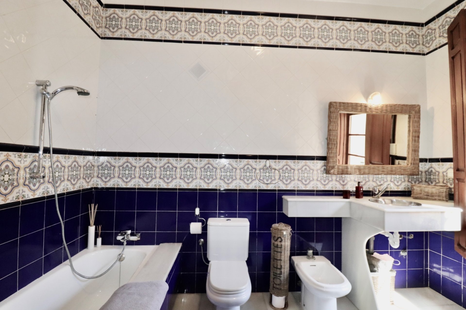 Resale - Country House -
Rojales - Heredades