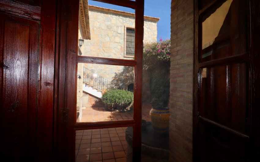 Resale - Country House -
Rojales - Heredades