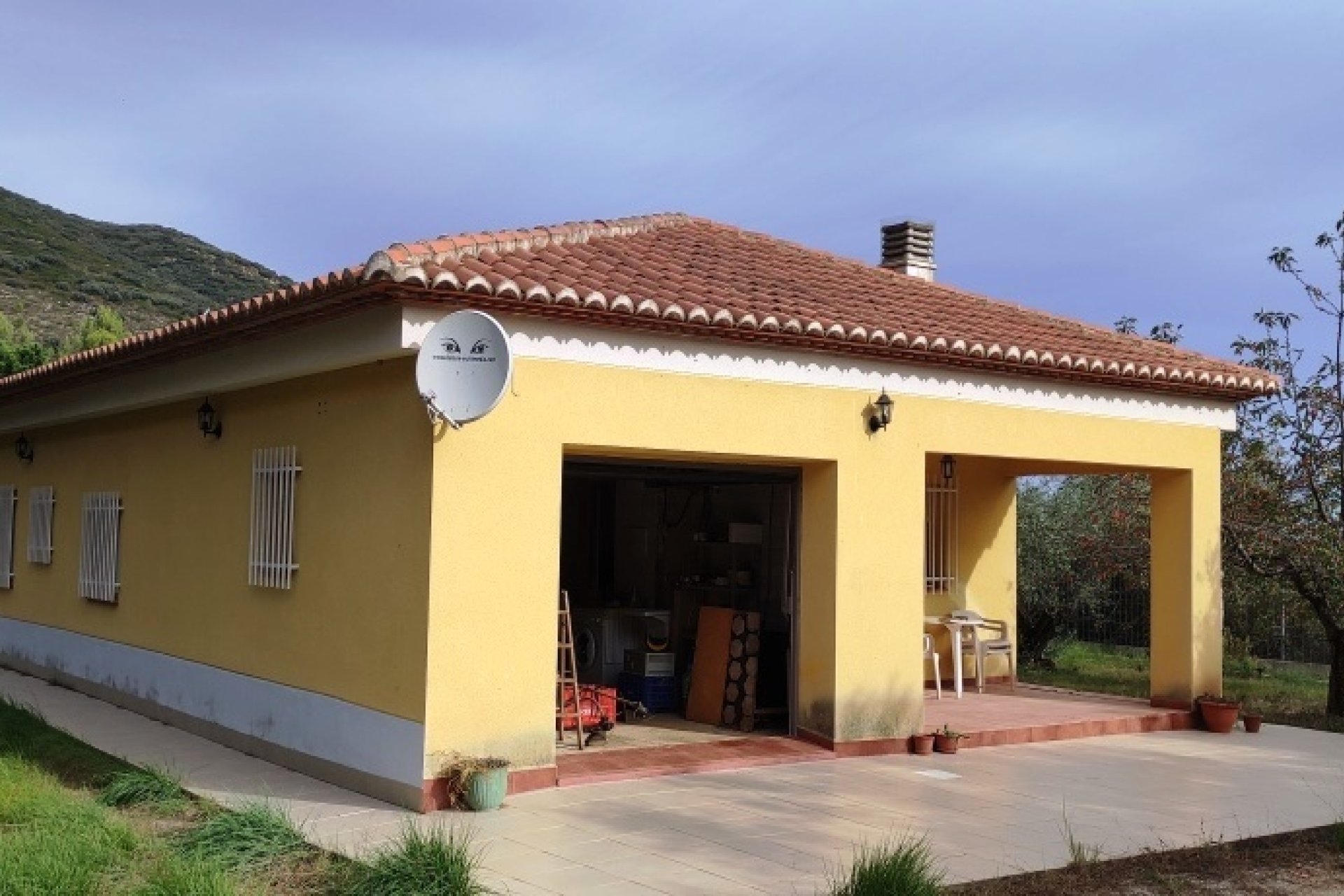 Resale - Country House -
Villalonga