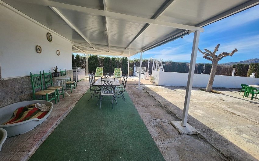 Resale - Country House -
Villena