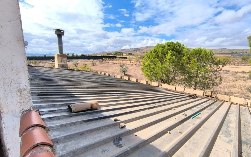 Resale - Country House -
Yecla - Inland