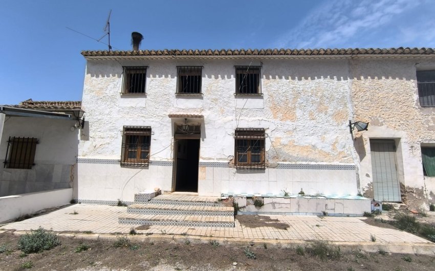 Resale - Country House -
Yecla - Inland