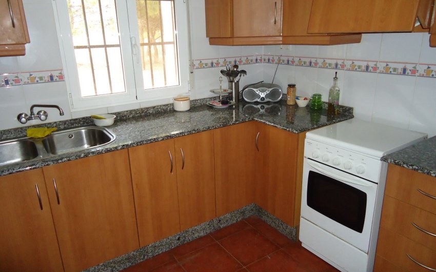 Resale - Country House -
Yecla - Inland