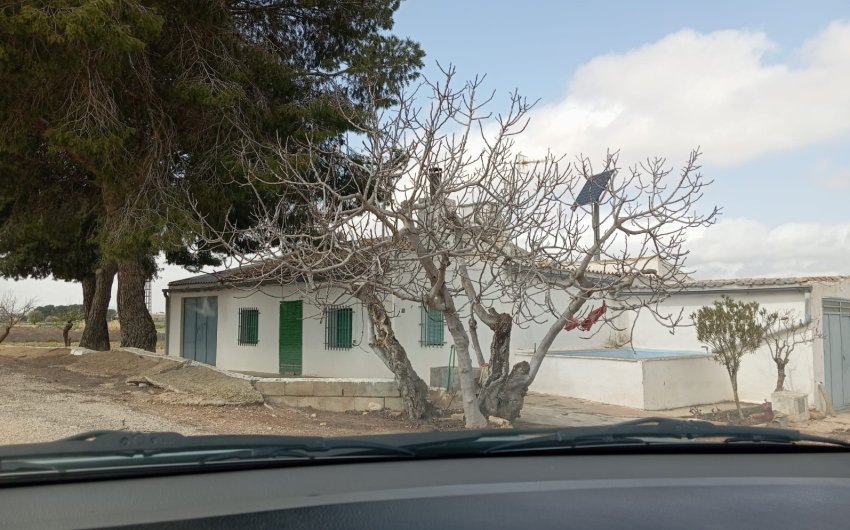 Resale - Country House -
Yecla - Inland