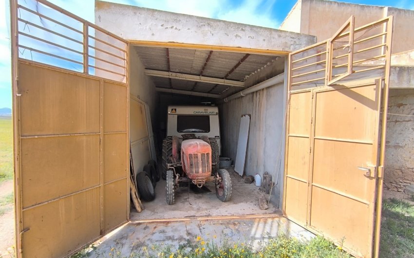 Resale - Country House -
Yecla - Inland