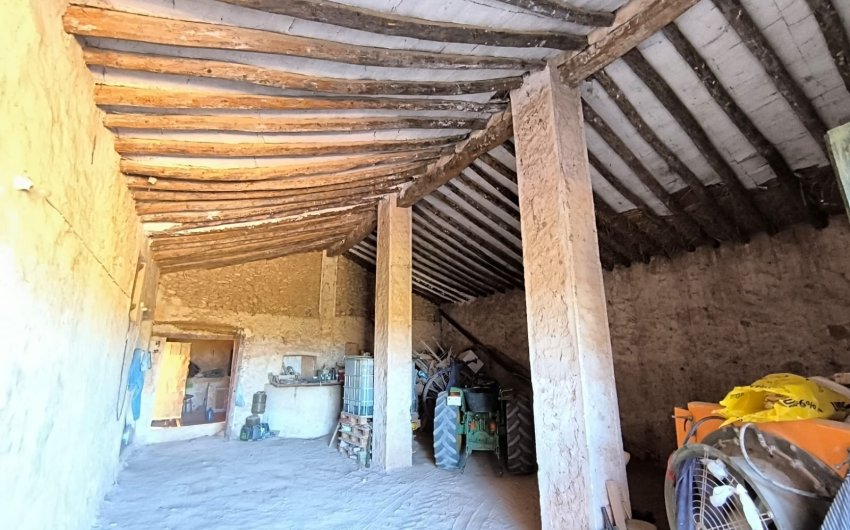 Resale - Country House -
Yecla - Inland