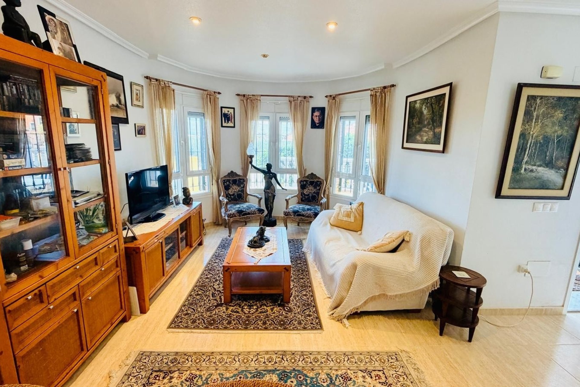 Resale - Detached Villa -
Los Montesinos - La Herrada