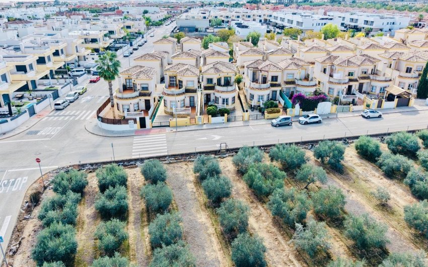 Resale - Detached Villa -
Los Montesinos - La Herrada