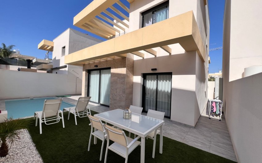 Resale - Detached Villa -
Los Montesinos - Los Montesinos - Urb. La Herrada