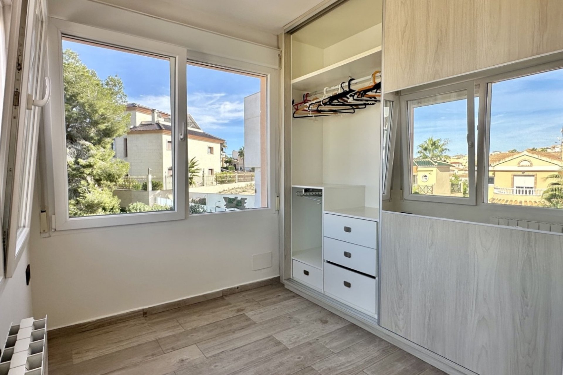 Resale - Detached Villa -
Orihuela Costa - Villamartín