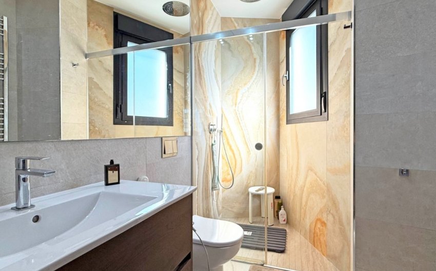 Resale - Detached Villa -
Orihuela Costa - Villamartín