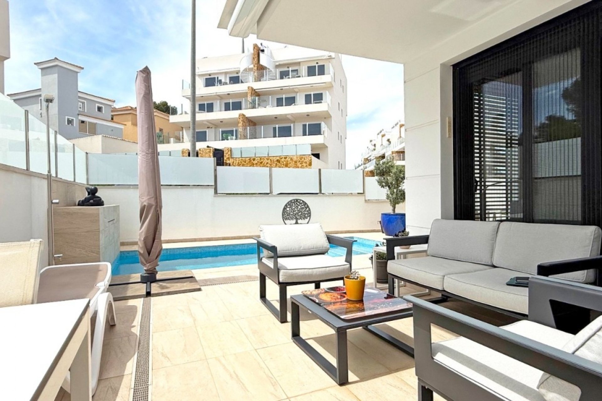 Resale - Detached Villa -
Orihuela Costa - Villamartín