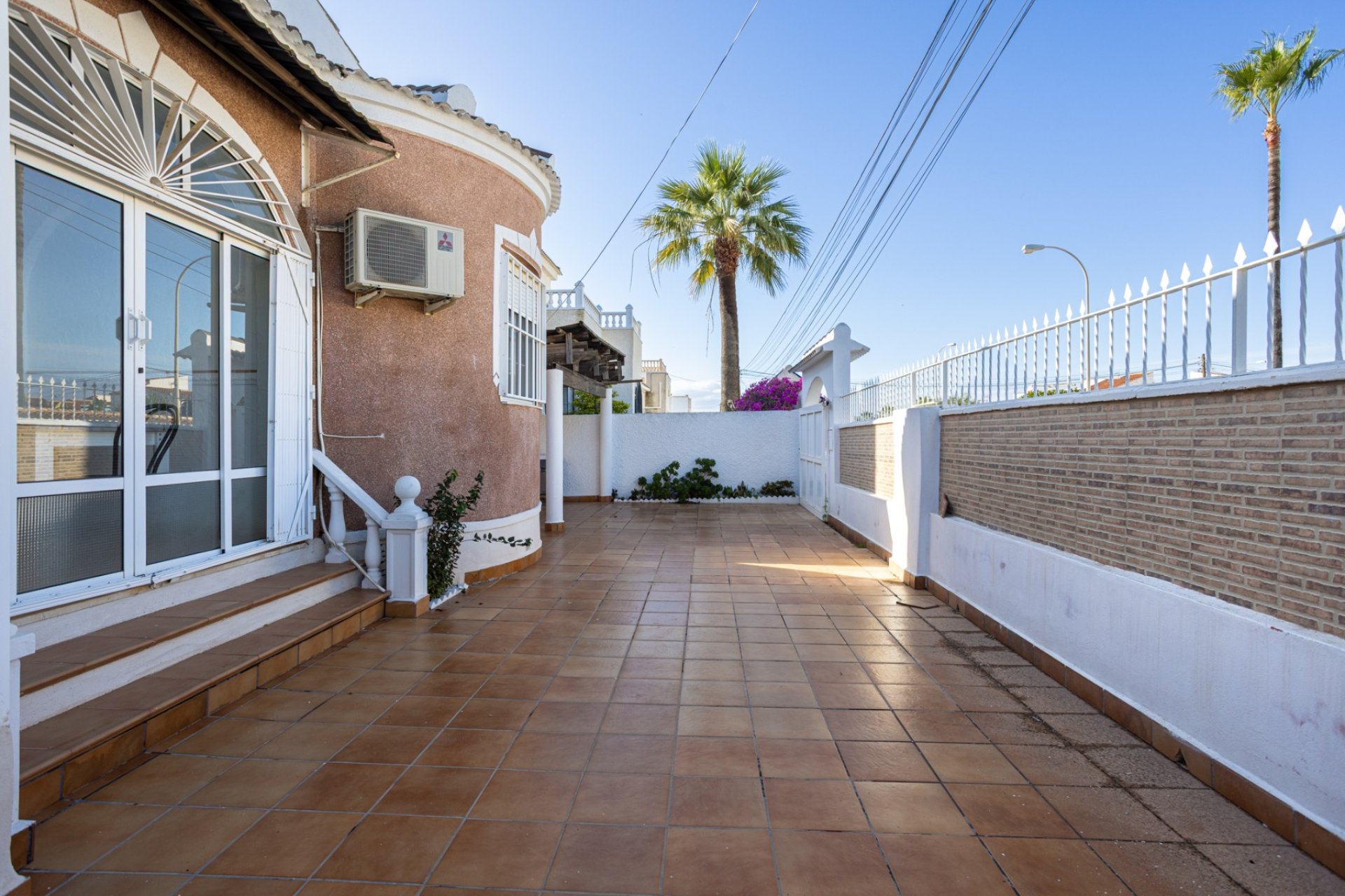 Resale - Detached Villa -
Torrevieja - Urbanización San Luis