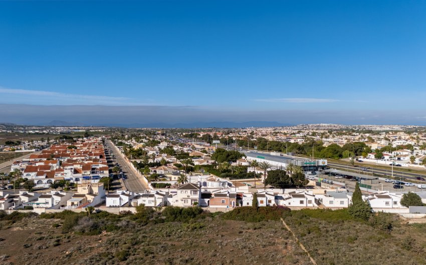 Resale - Detached Villa -
Torrevieja - Urbanización San Luis