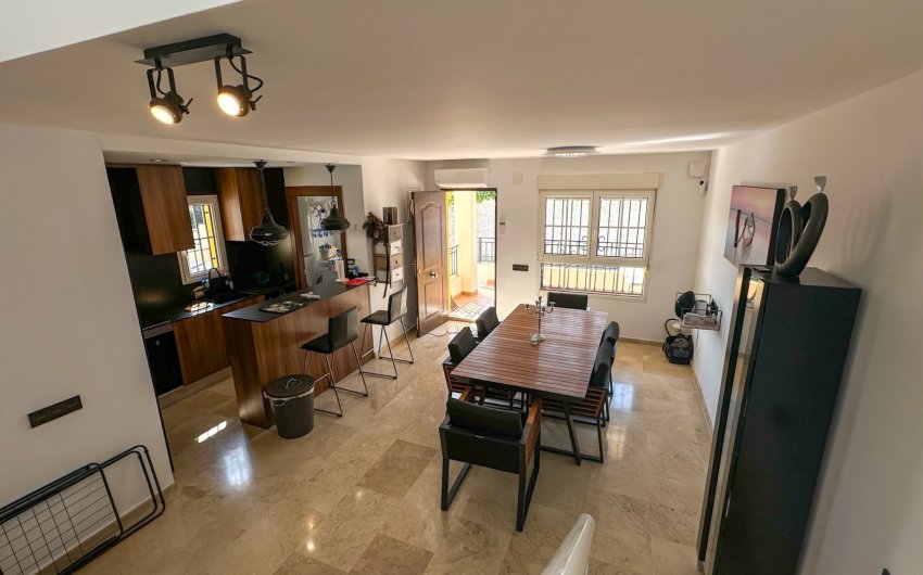 Resale - Duplex -
Orihuela Costa - Costa Blanca