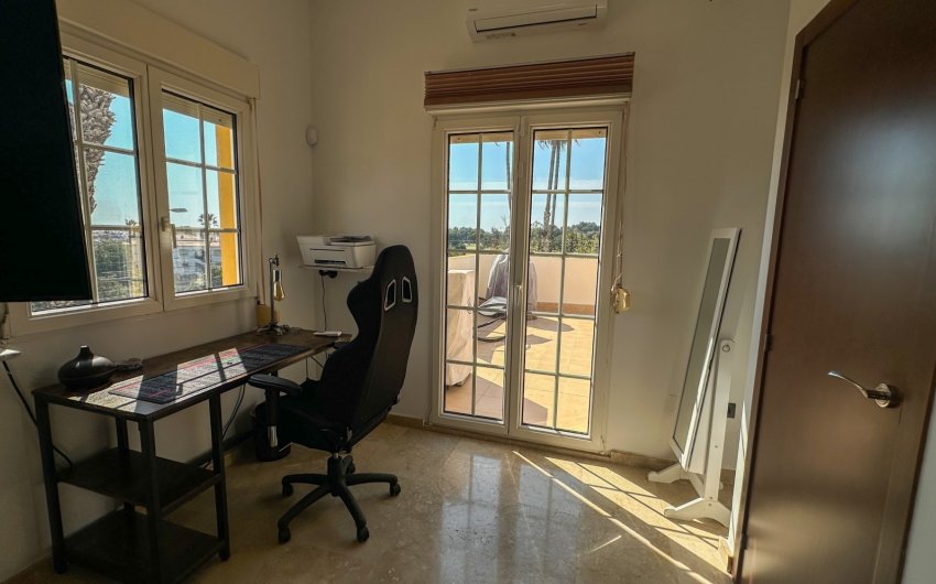 Resale - Duplex -
Orihuela Costa - Costa Blanca