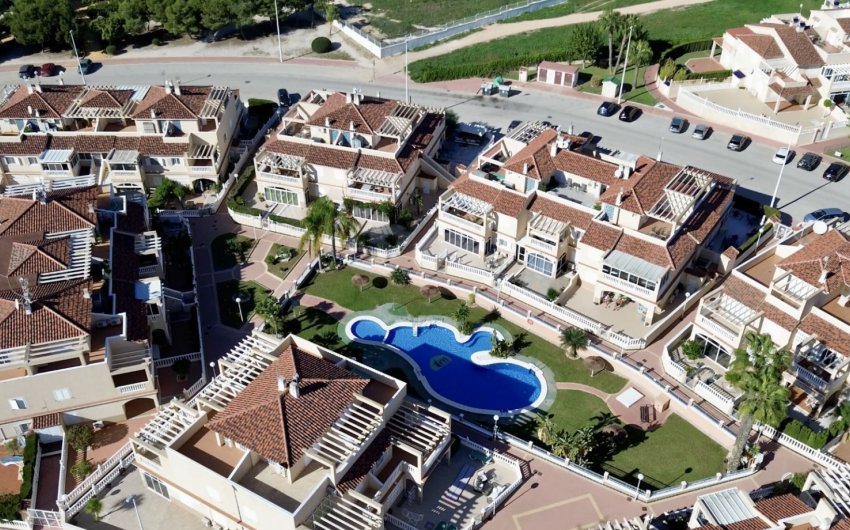 Resale - Duplex -
Orihuela Costa - Playa Flamenca