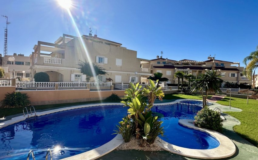 Resale - Duplex -
Orihuela Costa - Playa Flamenca