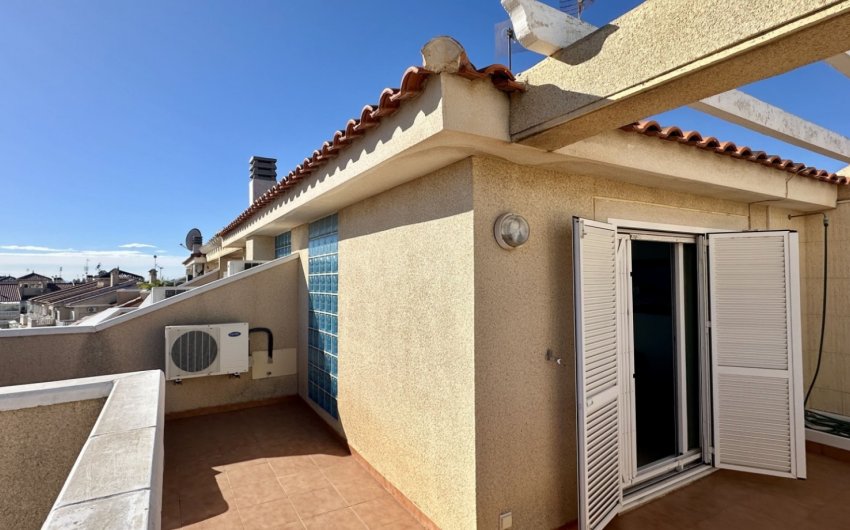 Resale - Duplex -
Orihuela Costa - Playa Flamenca