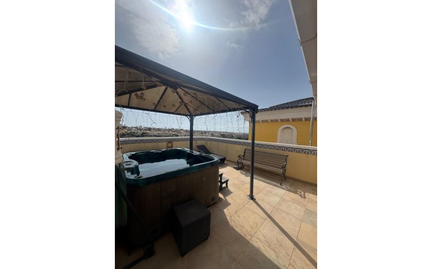 Resale - Duplex -
San Fulgencio - La Marina