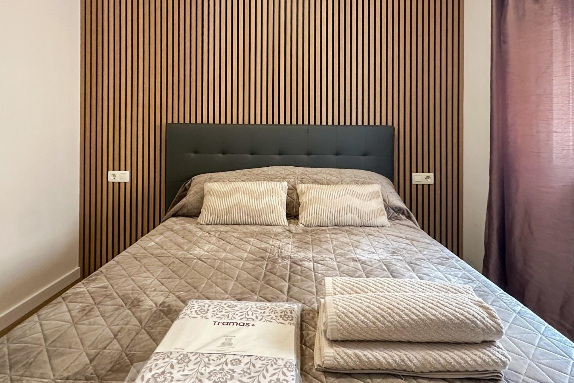 Resale - Duplex -
San Miguel de Salinas - Las Filipinas