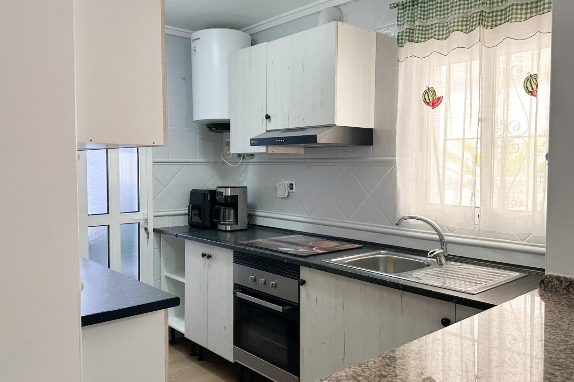 Resale - Duplex -
San Miguel de Salinas - Las Filipinas